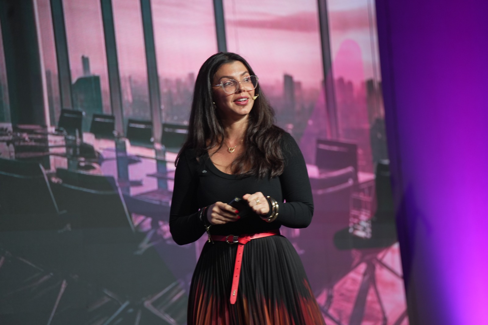 Claudia Uribe - Experta en Money Training